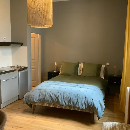 아파트 L'appartement Du Midi